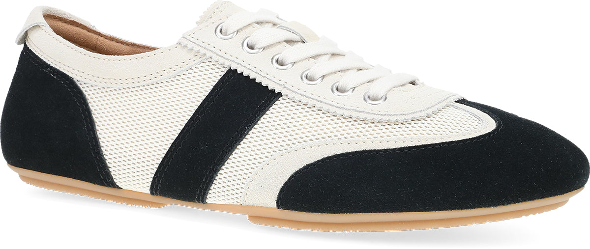 Milana Black/Vanilla