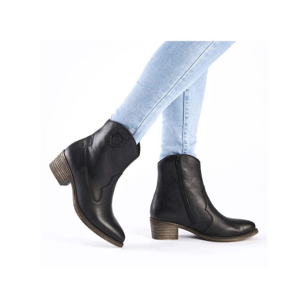 Black Western Heeled