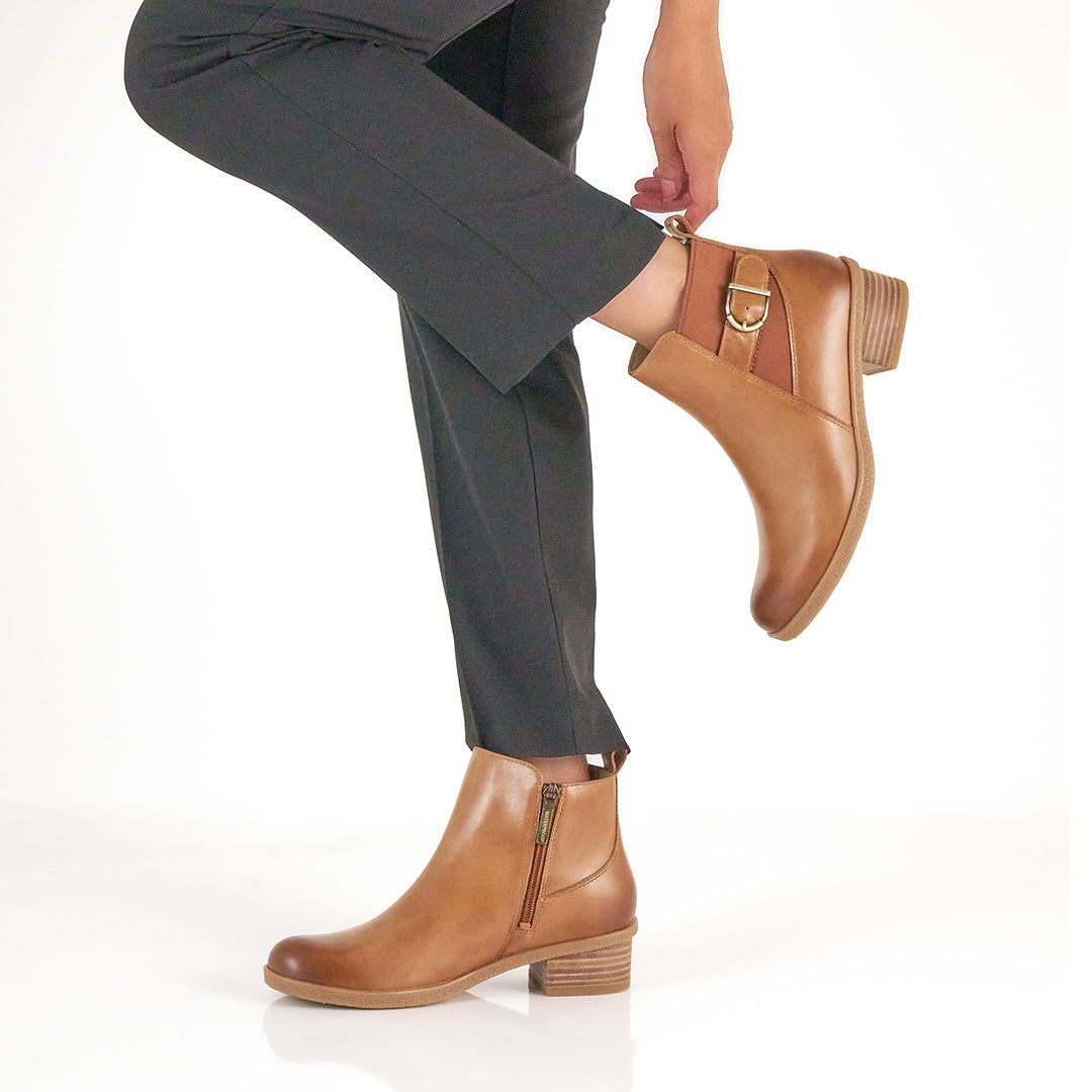 Deedee Tan Waterproof Boot