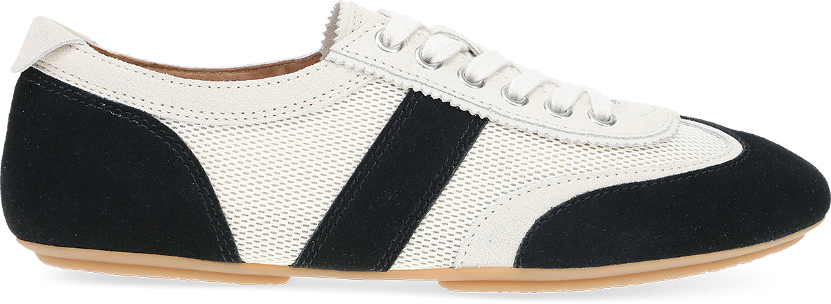 Milana Black/Vanilla